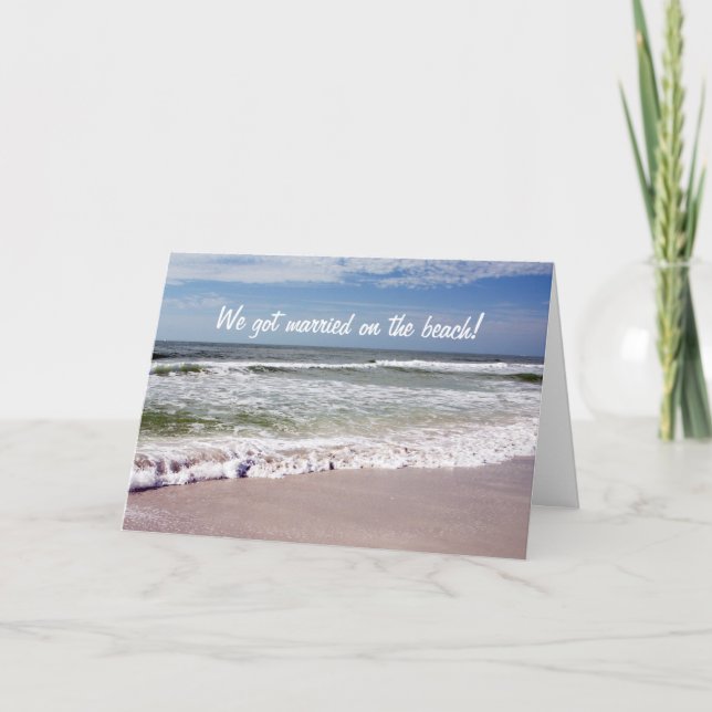 Anúncio Crashing Waves on the Sandy Beach (Frente)