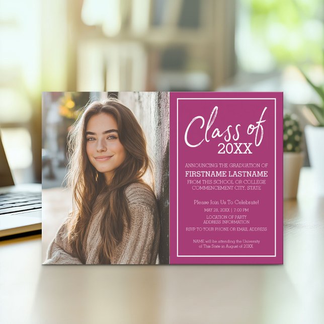 Anúncio da Festa de formatura Trendy Berry Polka (Modern Graduation Announcement and Party Invitation)