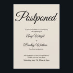 Anúncio de casamento adiado por Cream Elegant<br><div class="desc">Aqui está um cartão simples para notificar seus convidados se for necessário mudar sua data de casamento. Use os campos modelo para adicionar seus detalhes pessoais e tornar este design elegante e minimalista seu próprio. O plano de fundo do creme pode ser alterado para qualquer cor que você preferir. Todas...</div>