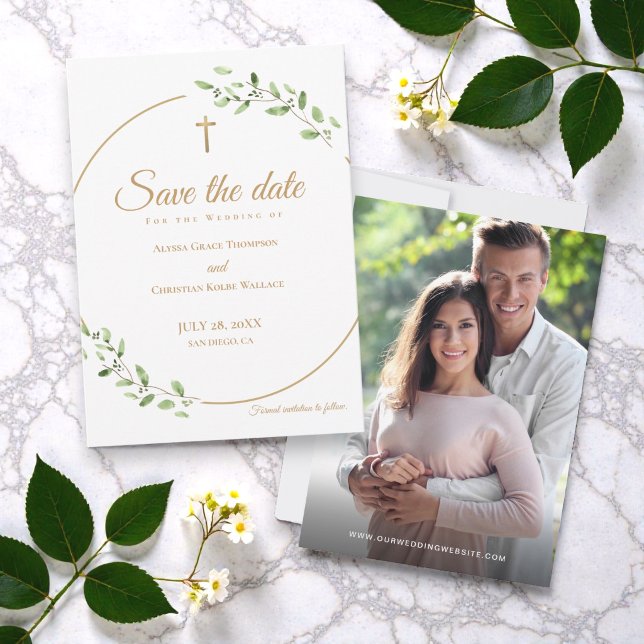 Anúncio de Casamento Cristão Botânico Elegante (Catholic Christian wedding Save the date custom photo gold cross card.)