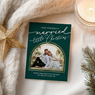 Anúncio de casamento de feriado no Arch Script Chi