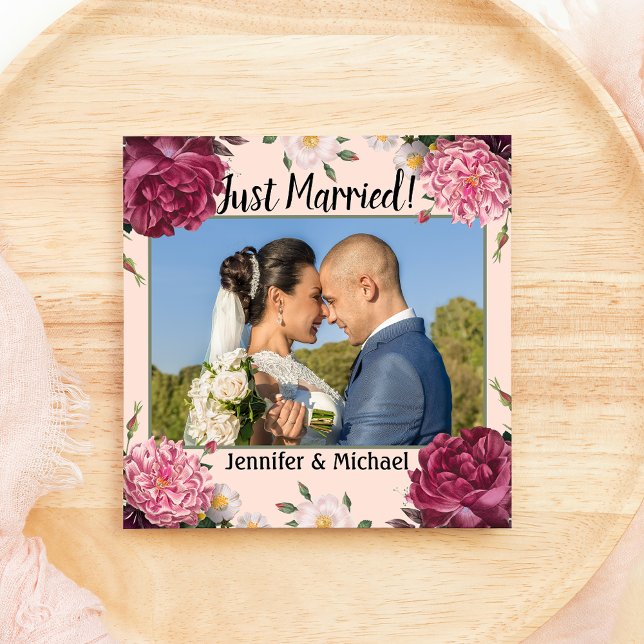 Anúncio de Casamento Elegante em Burgundy e Rosa (Criador carregado)