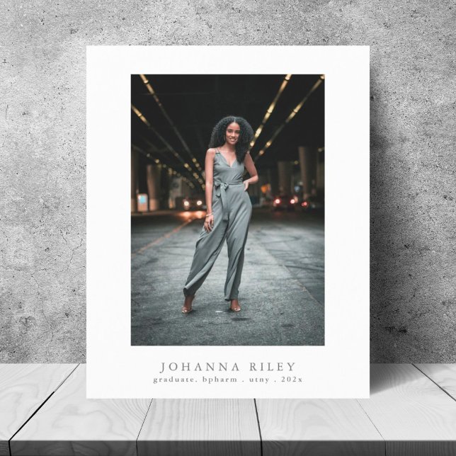 Anúncio de Formando da Universidade de Fotografias (Criador carregado)