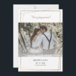 Anúncio de Foto com Moldura Dourada Save the Date<br><div class="desc">Um anúncio de Save the Date com foto e moldura dourada fina. (Imagem por Freepik). O cartão é fácil de personalizar com sua redação, fonte e cor da fonte. Não é exatamente o que você está procurando? Todos os nossos produtos podem ser personalizados para atender às suas necessidades sem custo...</div>