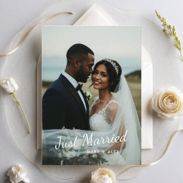 Anúncio de Foto de Casamento Modernos Recém-Casado