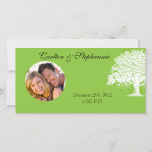 Anúncio de Foto de Casamento Verde/Preto em Árvore