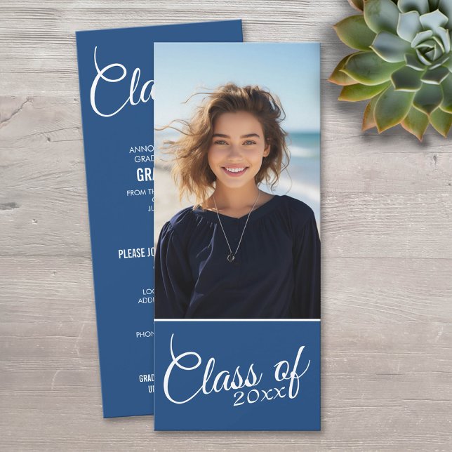 Anúncio de Foto de Formatura Azul Real Moderno (Classic Photo Graduation Announcement)