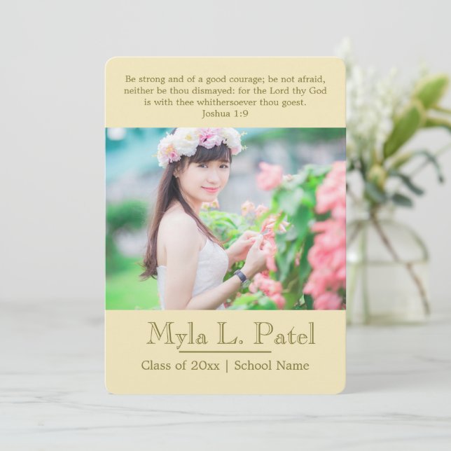 Anúncio de Graduação de Foto de Escritura Cristã B (Em pé/Frente)