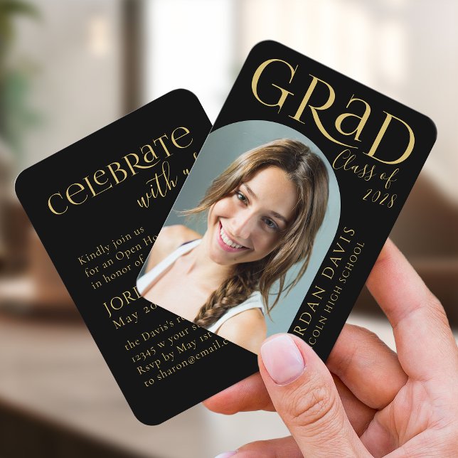 Anúncio de Graduação de Foto em Arco Moderno Preto (Black Modern Arch Photo Graduation Announcement)