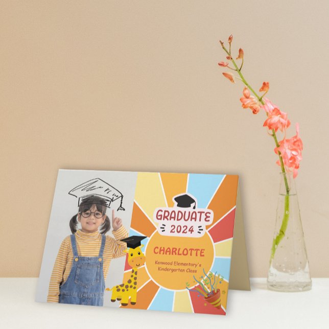 Anúncio de Graduação de Foto em Sunray Kid (Sunray Kid Preschool Photo Graduation Announcement)