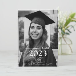 Anúncio de Graduação de Fotos em Escala de Cinza
