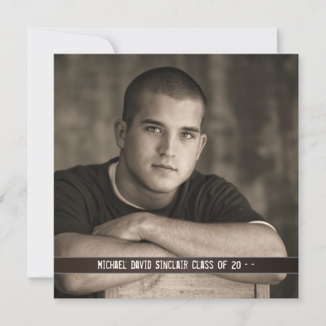 Anúncio de Graduação de Fotos para Meninos Castanh (Frente)