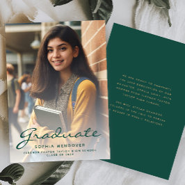 Anúncio de Graduação Dourada Verde em Foto 2024