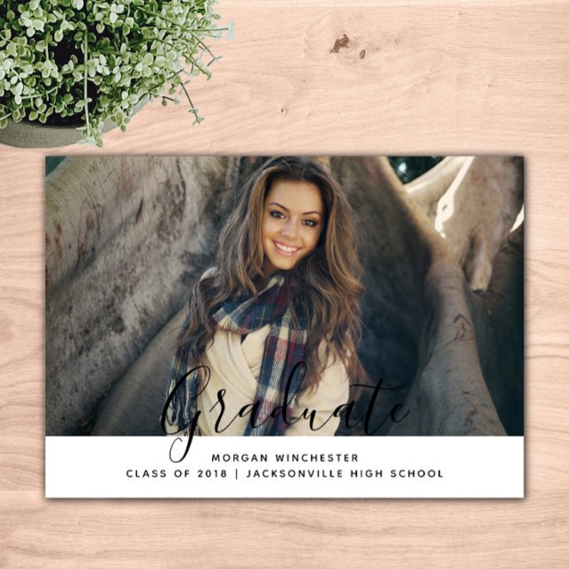 Anúncio de Graduação Elegante Simples | Branco (White Simple Elegant Graduation Announcement)