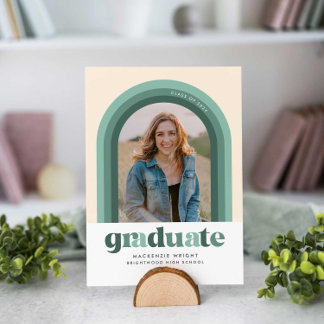 Anúncio de Graduação em Arco Retroativo Verde