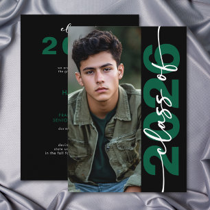 Anúncio de Graduação Moderno com Tipografia Verde 