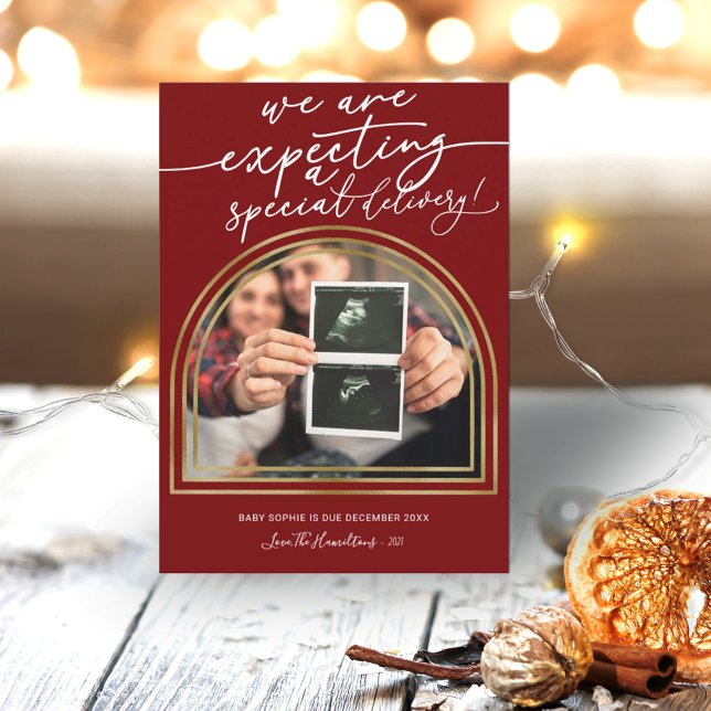 Anúncio de Gravidez de Natal em Arco Moderno (Criador carregado)