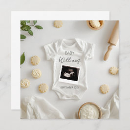 Anúncio de gravidez minimalista