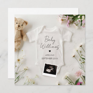 Anúncio de gravidez moderna minimalista