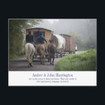 Anúncio de Movimentação de Foto Funny Caravan<br><div class="desc">Um anúncio comovente humorístico com caravanas que trazem cavaleiros em uma caravana de casas sobre rodas e vagão coberto. Um estilo único com um toque de humor.</div>