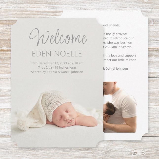 Anúncio de Nascimento de Foto de Script Elegante M (Modern gray script Welcome 2 photo birth announcement flat card with shaped corners.)