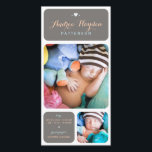 Anúncio de Nascimento do Bebê-Bebê Foto de Duet Do<br><div class="desc">Apresente o seu novo pequeno ao mundo com este belo anúncio de nascimento moderno, feito em katkadoodle.com. Fundo castanho macio, tipografia contemporânea em damasco e azul-bebê, e um estilo simples mostra duas fotos do seu doce bebê. Outras cores também disponíveis.</div>