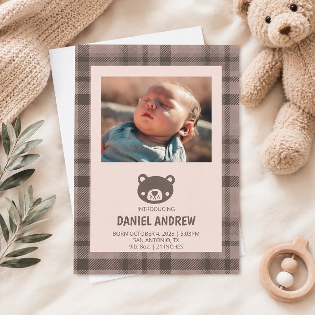 Anúncio de Nascimento do Ursinho Xadrez (Bear Photo Birth Announcement)