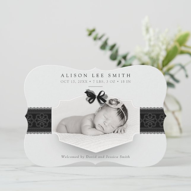 Anúncio de Nascimento Romântico Preto e Branco (Em pé/Frente)