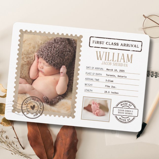 Anúncio de primeira classe de chegada do bebê (Criador carregado)