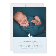 Anúncio do bebê Pé do bebê moderno