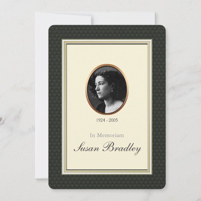 Anúncio do Funeral Tradicional na Área de Foto Ova (Frente)