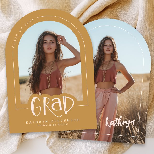 Anúncio Dourado de Graduação de Foto Rosa-Rosa (Front + Back | 5" x 7" invitation with Arch Corner Type)