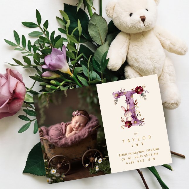 Anúncio Dreamy Bunny T Initial Gold Glitter Newborn (Dreamy Funny Bunny Romantic Floral T Initial in Burgundy & Gold Glitter Effect for Newborn Photo.)
