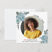 Dusty blue flowers Class of 2023 graduation photo