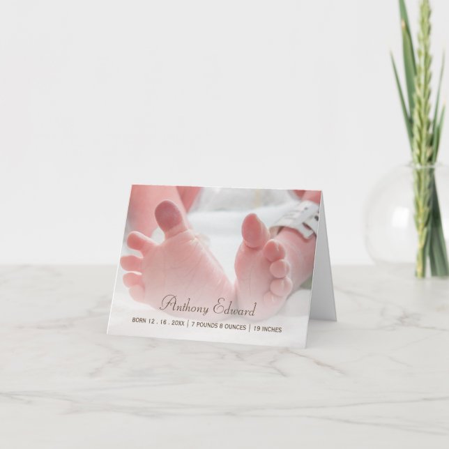 Anúncio Elegant Photo Newborn Baby Feet Birth Announcement (Frente)