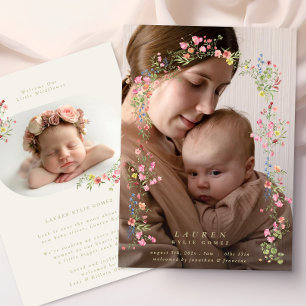 Anúncio elegante delicado arco floral primavera foto bebê