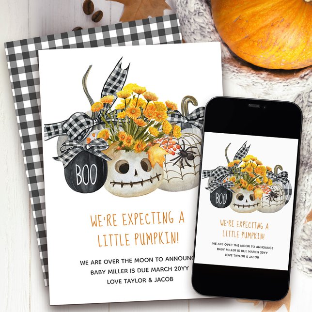 Anúncio Expecting a Little Pumpkin Halloween Farmhouse (Cute and stylish pregnancy announcement with country farmhouse halloween theme)