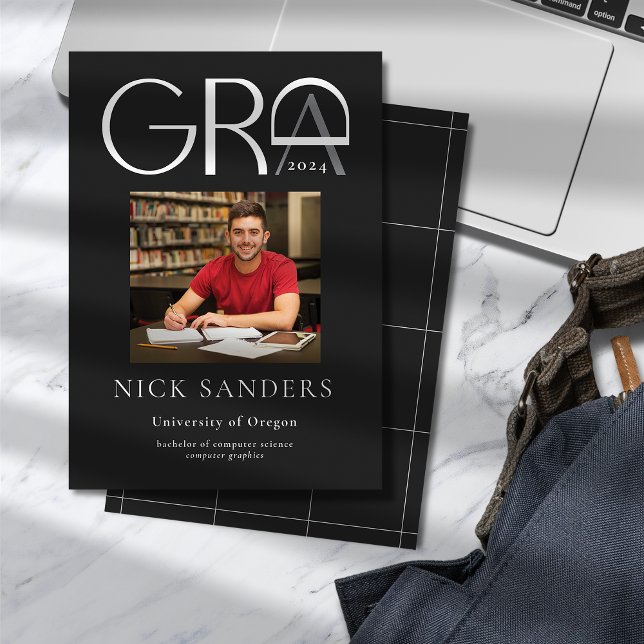 Anúncio Faculdade de Graduação de Fotos Moderna Preta (Criador carregado)