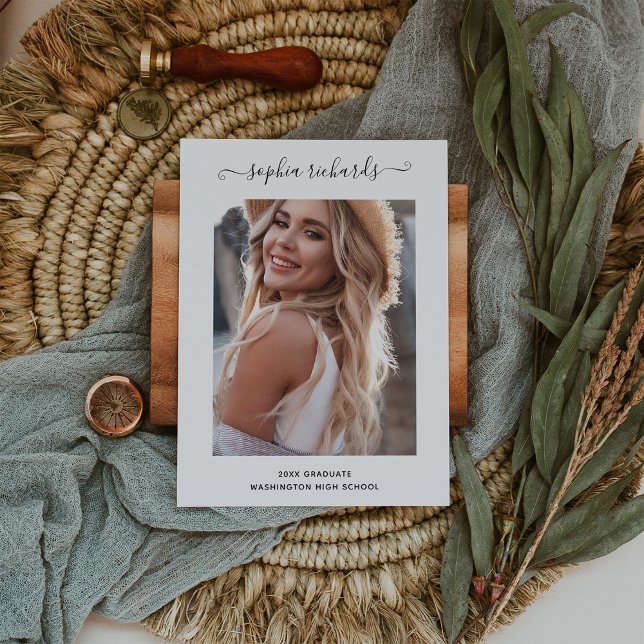 Anúncio Formando de fotos simples e Na moda preto e branco (Criador carregado)