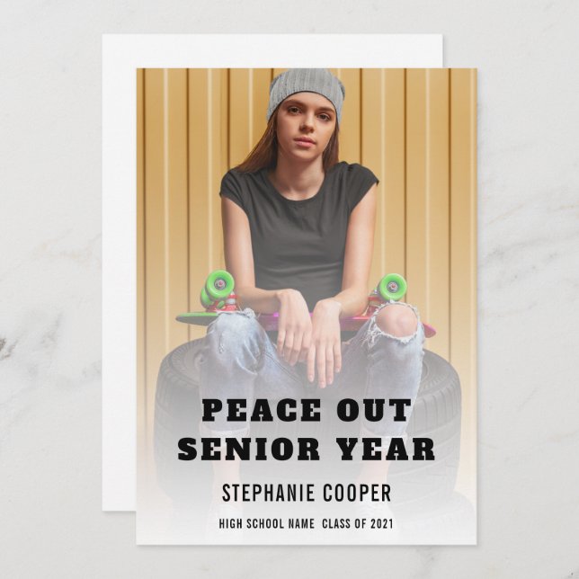 Anúncio Formando Peace Out Mais velho Year Graduação (Frente/Verso)