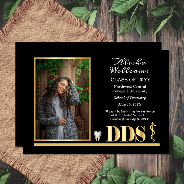 Anúncio Formatação DDS Asclepius Dentista Dourada Elegante (Elegant Black and Gold Tone One Photo Asclepius Dentist Dental "DDS" Graduation Announcement )