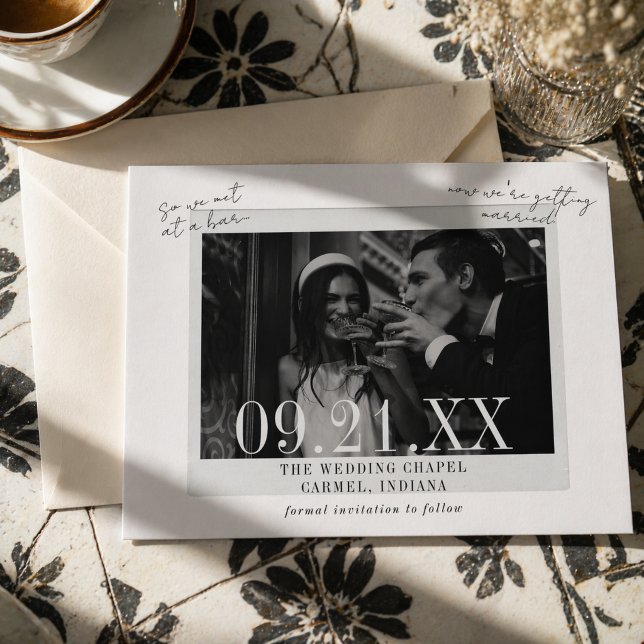 Anúncio Foto Antiga com Escrita à Mão Salva a Data (Vintage Photo Hand Written Script Save the Date Announcement)