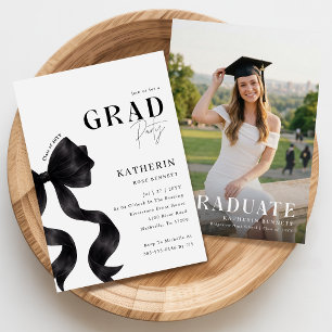 Anúncio Foto de Formatura com Laço Preto Elegante Graduaçã