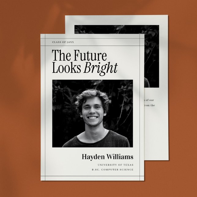 Anúncio Foto de Graduação de Jornais Elegante (elegant newspaper graduation photo announcement with 80s editorial designs style.)