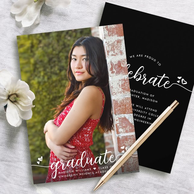 Anúncio Foto de Graduação Negra Corações Modernos de Calig (Criador carregado)