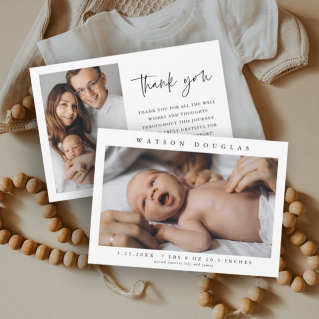 Anúncio Foto Simples de Recém-Nascido Foto Nascimento Bebê (Simple minimalist newborn baby photo birth announcement thank you card.)