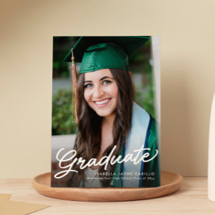Anúncio Fotos simples modernas de formatura de graduado