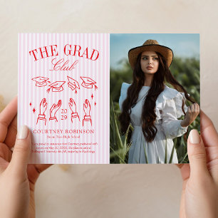 Anúncio Graduação com Foto em Listras Rosa e Branco Modern