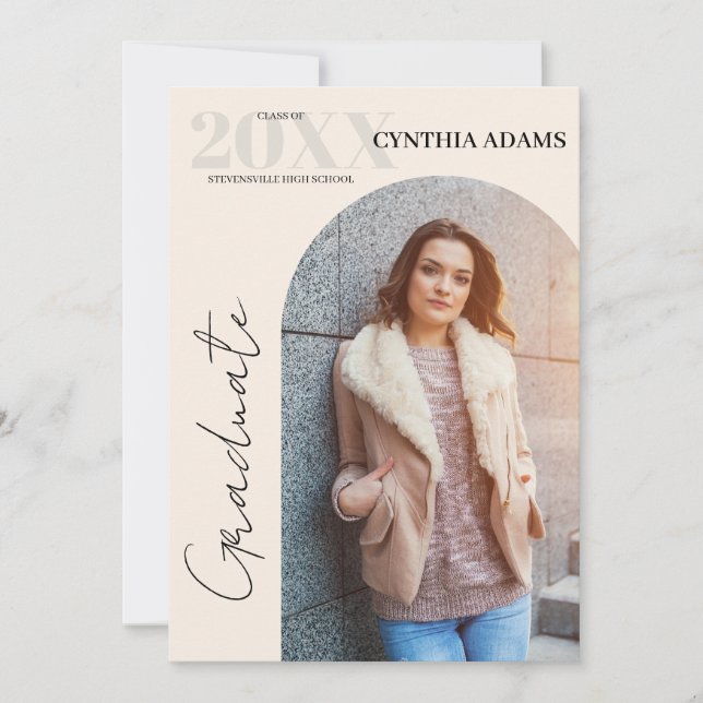 Anúncio Graduação de Beige de Foto em Arco Moderno Simples (Frente)