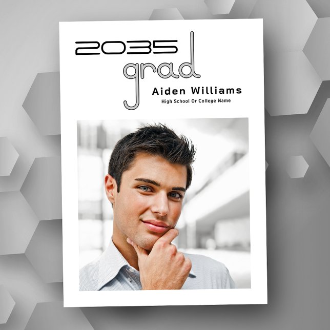 Anúncio Graduação de Foto de Alta Tecnologia Mínima Modern (Available in high quality print or instant download for quick messaging, email or self printing.)